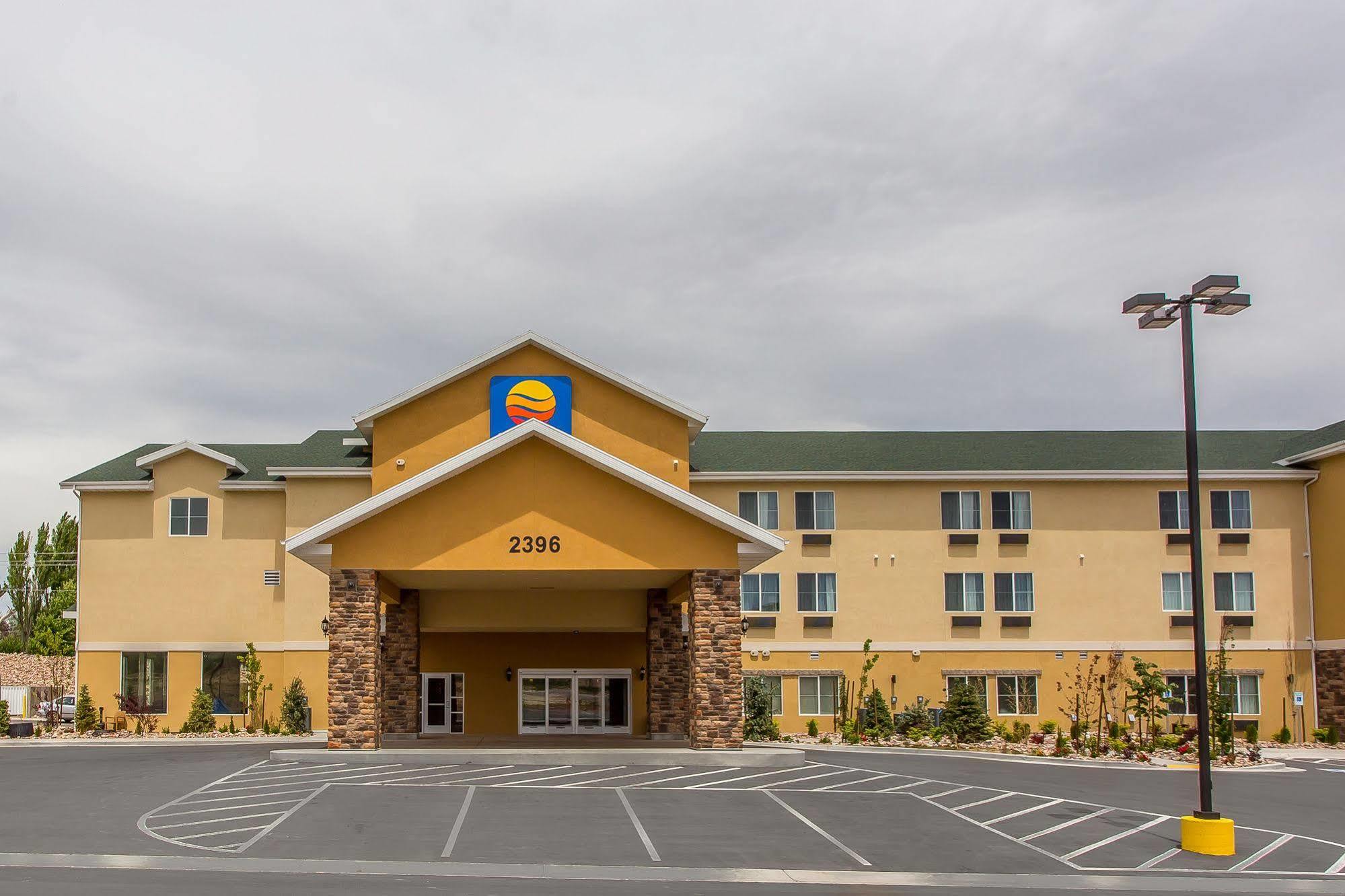 Comfort Inn & Suites Vernal - National Monument Area Bagian luar foto
