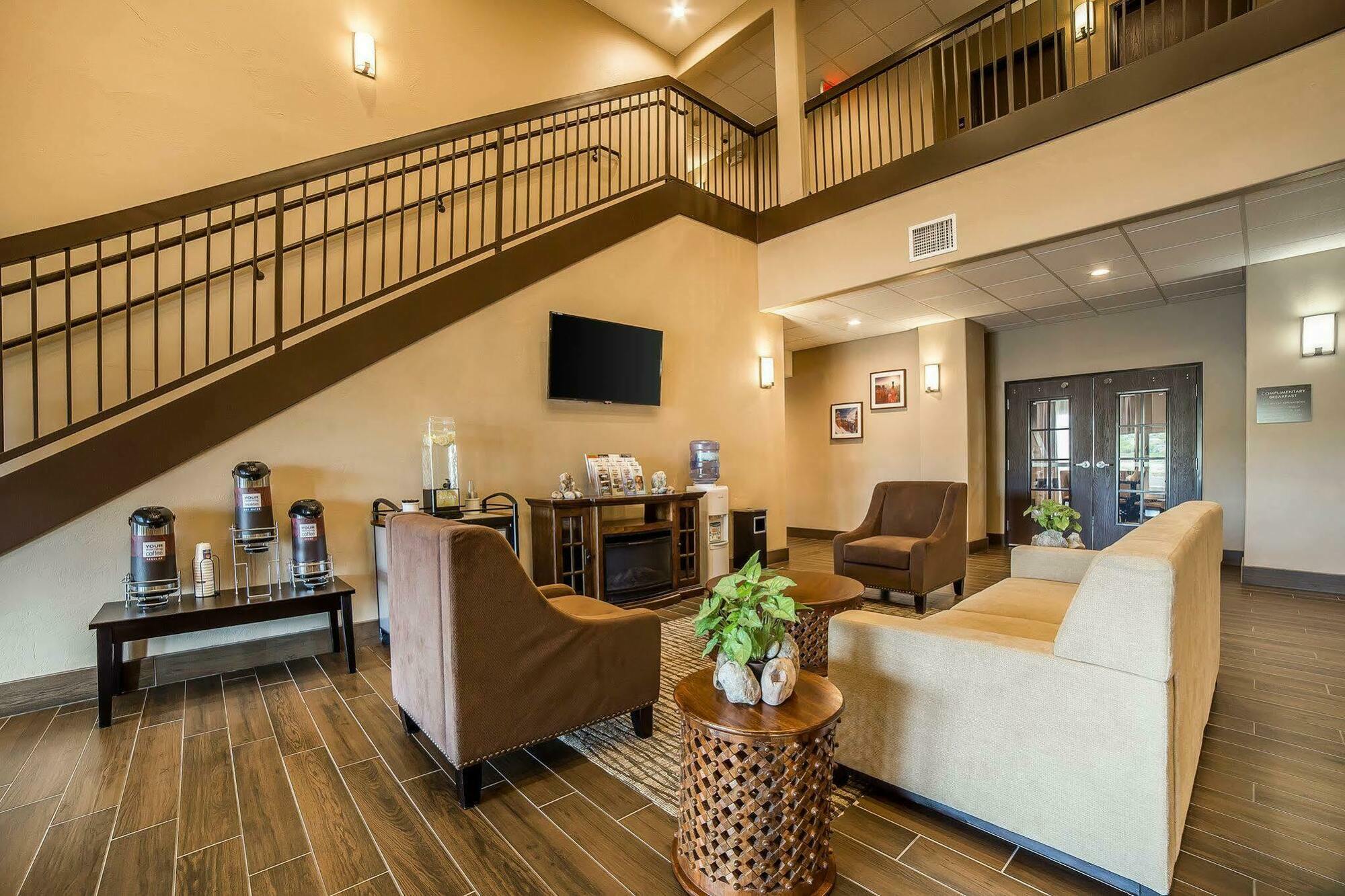 Comfort Inn & Suites Vernal - National Monument Area Bagian luar foto